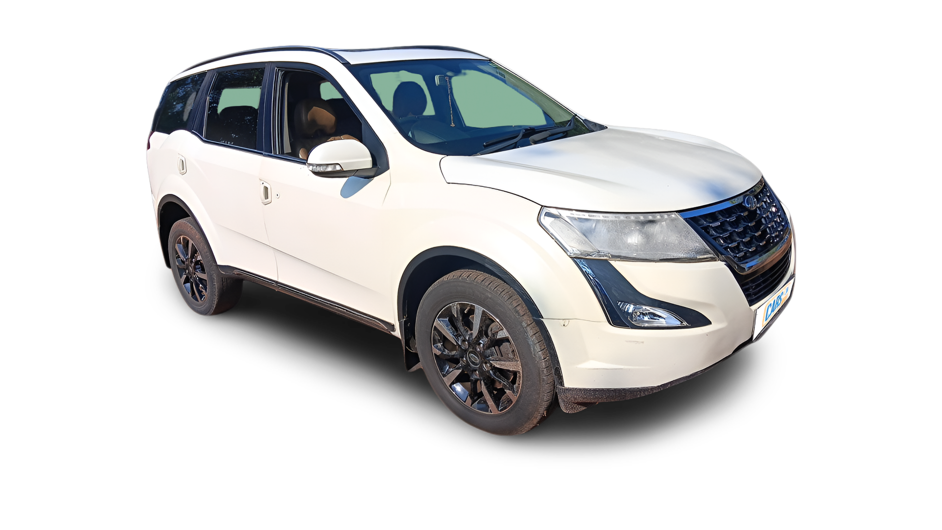 Mahindra XUV500-img